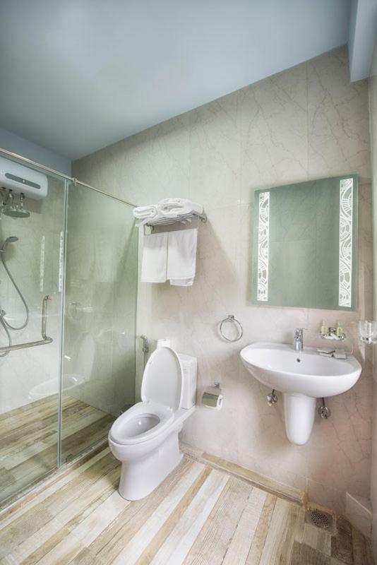 Sobaya Hotel Канді Екстер'єр фото